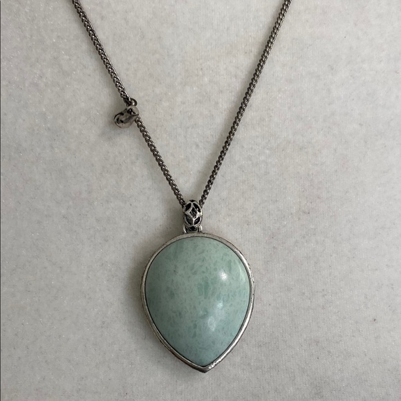 Fossil Turquoise Teardrop Stone Silver Necklace with Bird Charm Accent Vintage - Picture 3 of 16